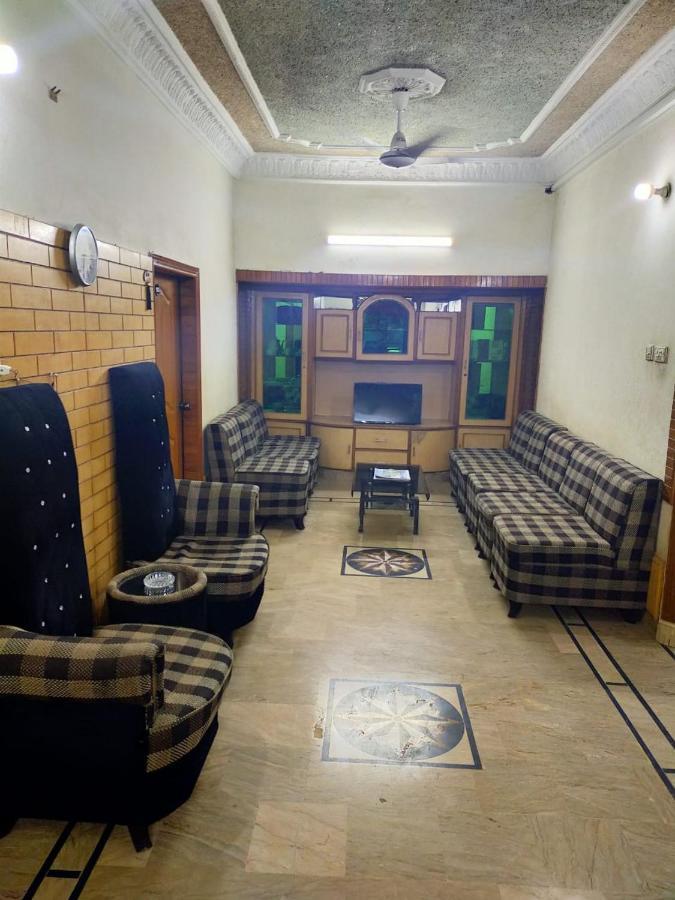 Karachi Motel Екстериор снимка