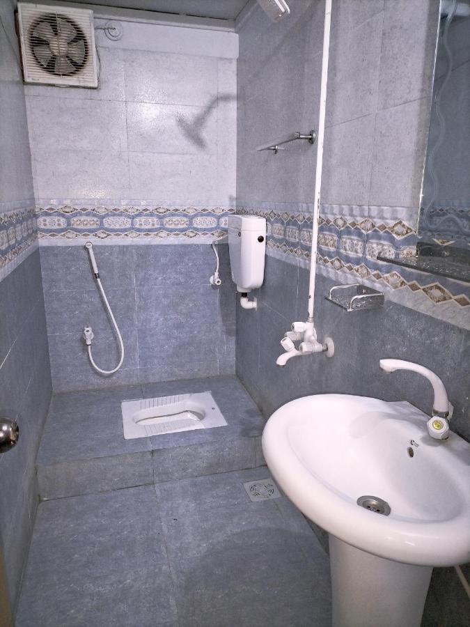 Karachi Motel Екстериор снимка